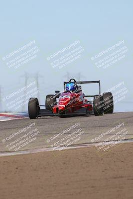 media/Oct-26-2025-CalClub SCCA (Sun) [[8ce1e69566]]/Group 3/Grapevine/